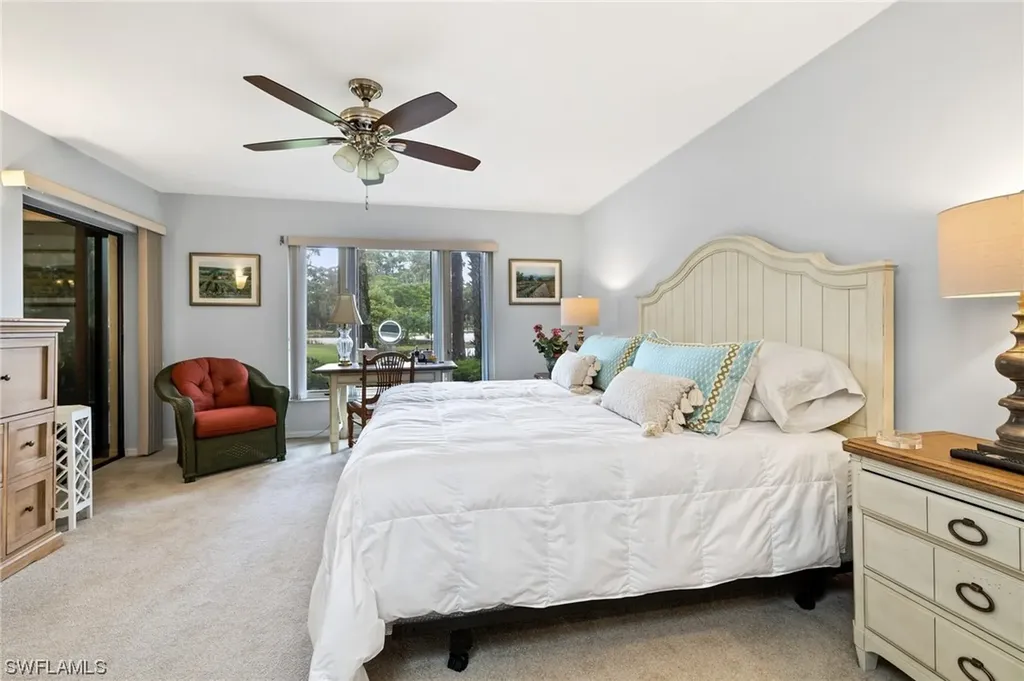 200 Wyndemere Way Naples FL 34105