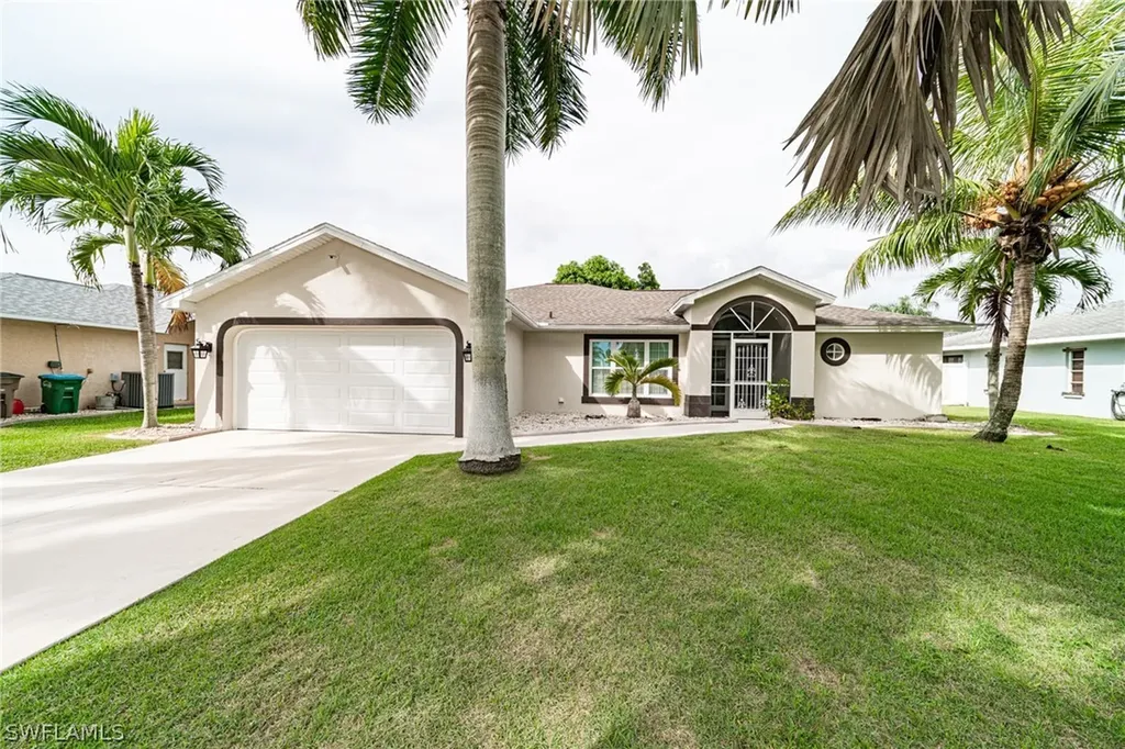 611 SE 31st Lane Cape Coral FL 33904