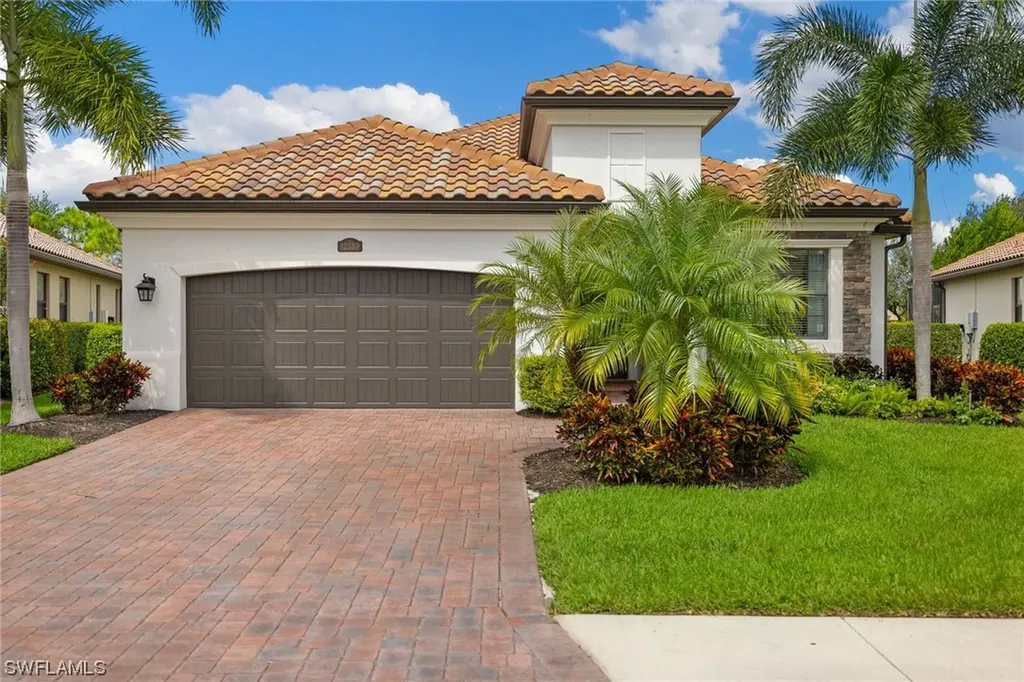12509 Fenhurst Way Naples FL 34120