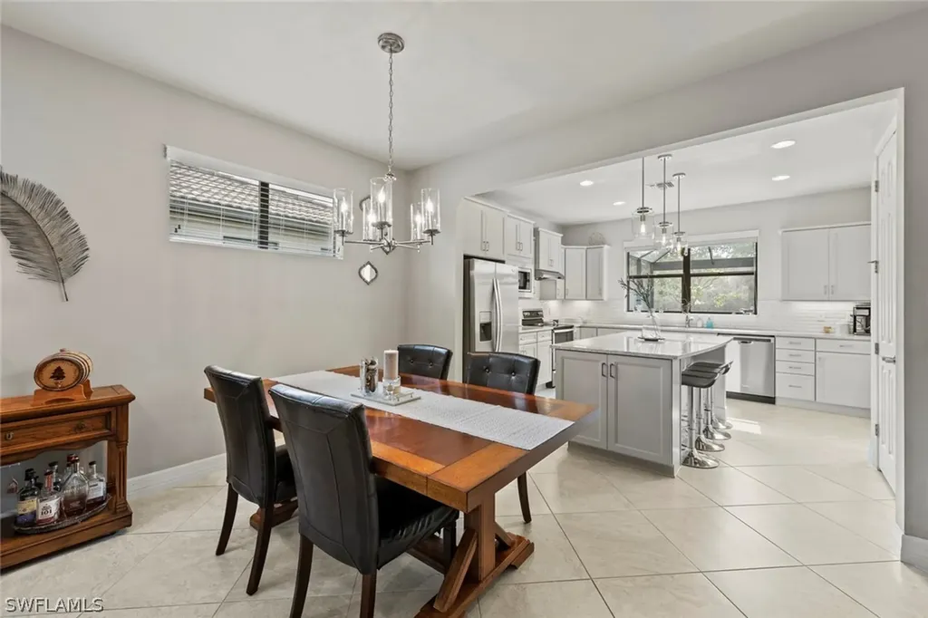 10947 Glenhurst Street Fort Myers FL 33913