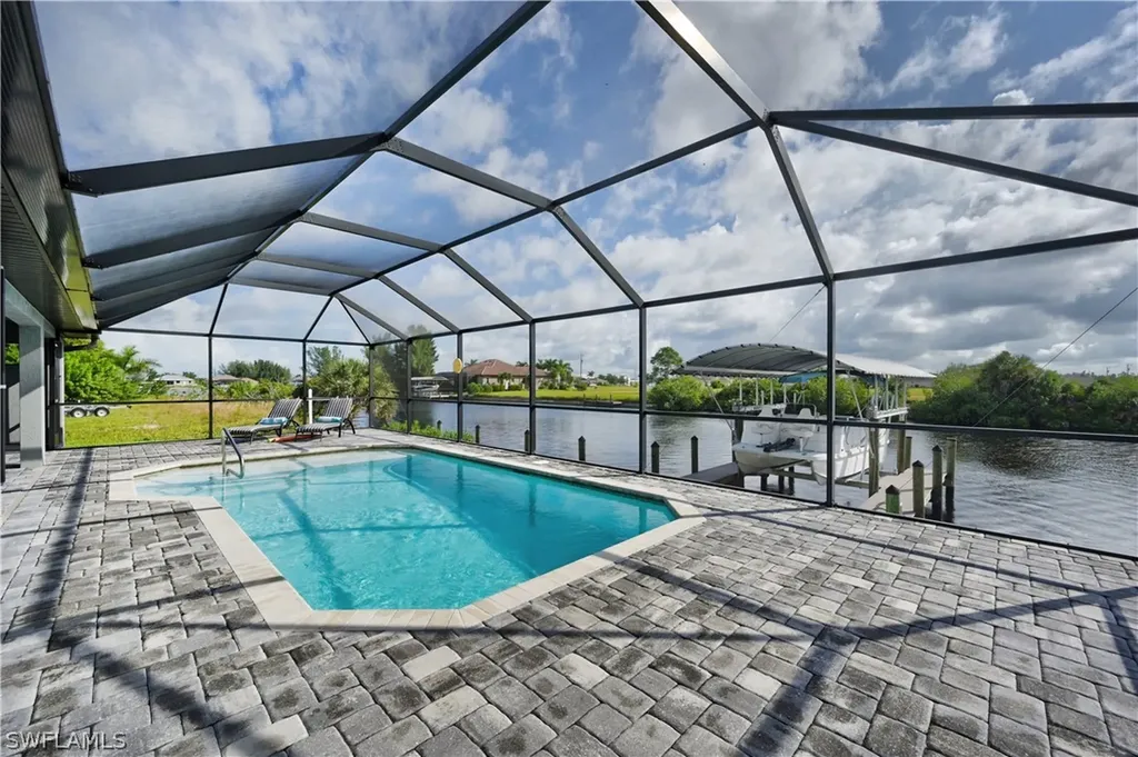 3221/3225 NW 46th Avenue Cape Coral FL 33993