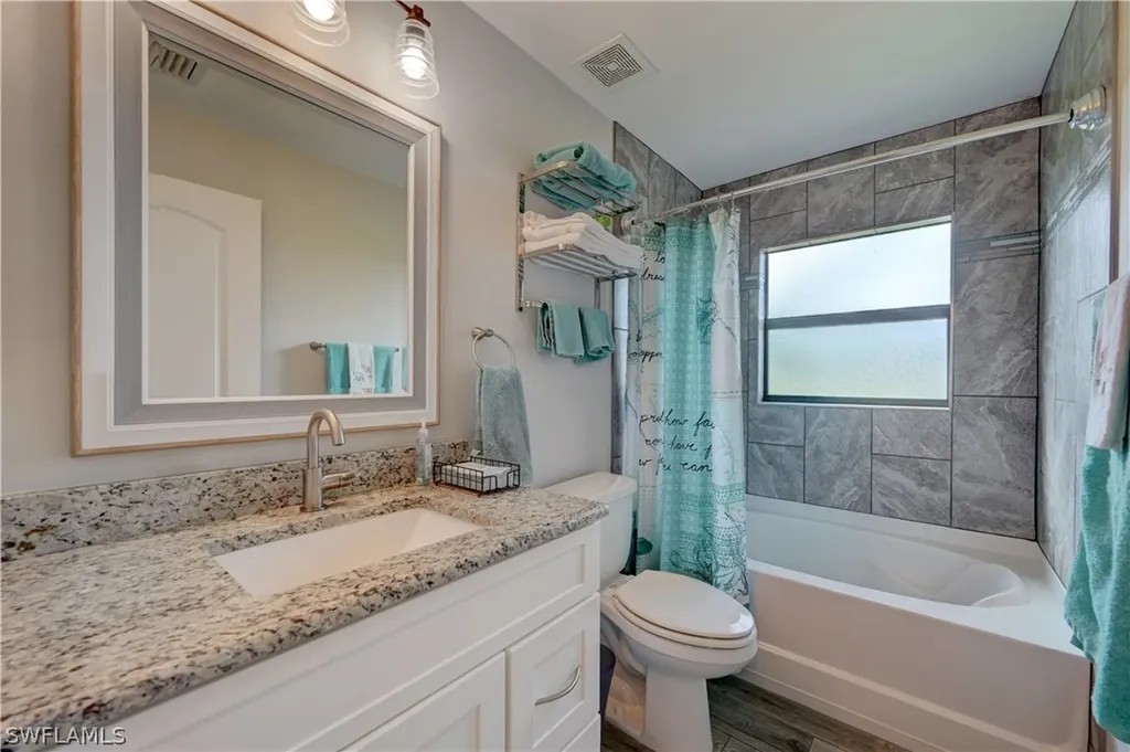 3221/3225 NW 46th Avenue Cape Coral FL 33993