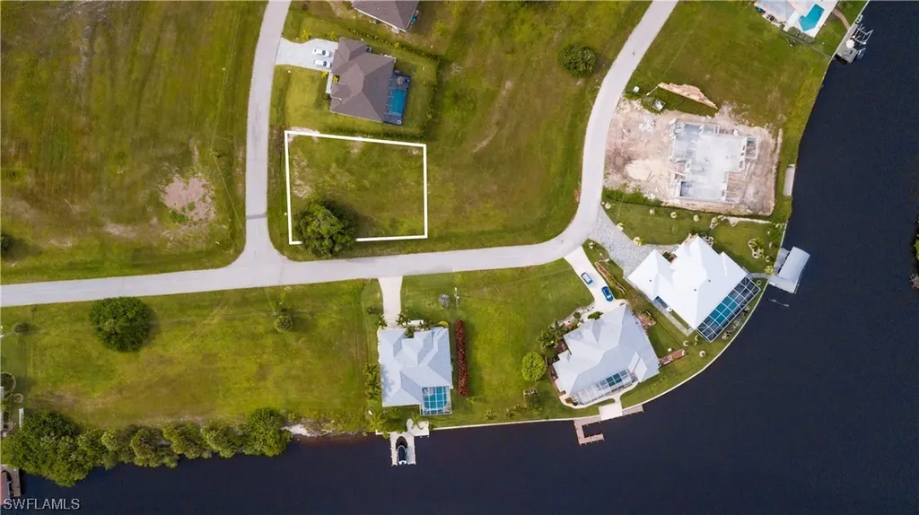 2201 NW 37th Avenue Cape Coral FL 33993