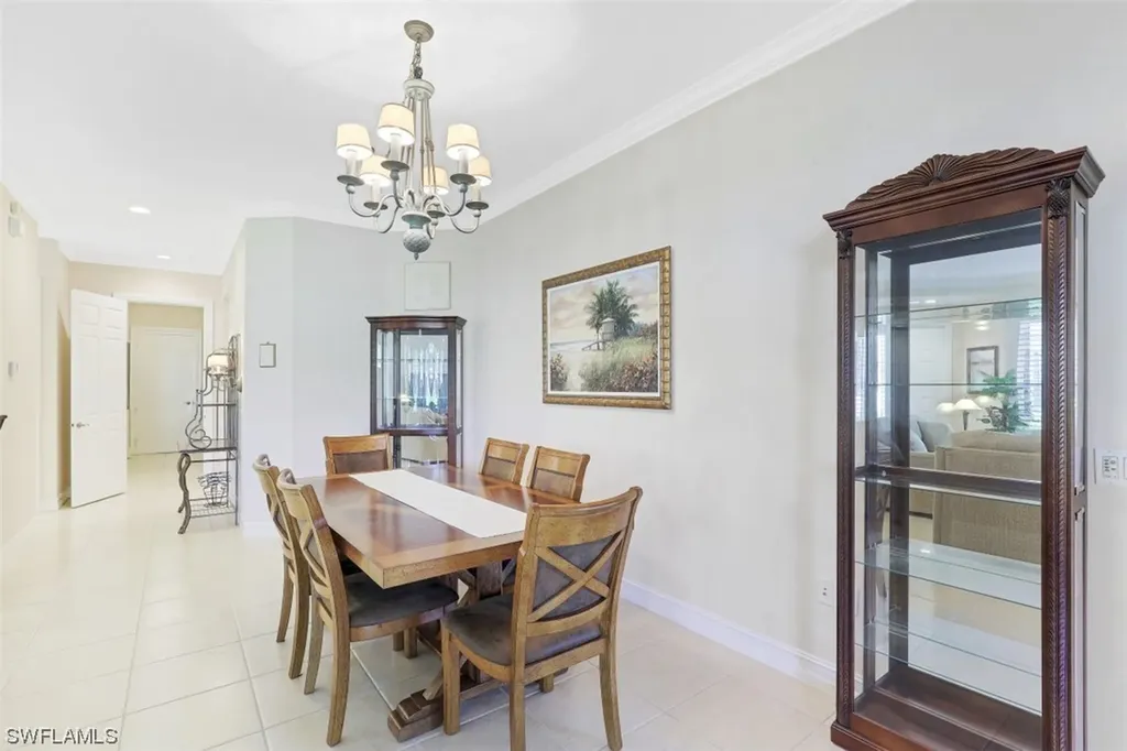 5005 Maxwell Circle Naples FL 34105