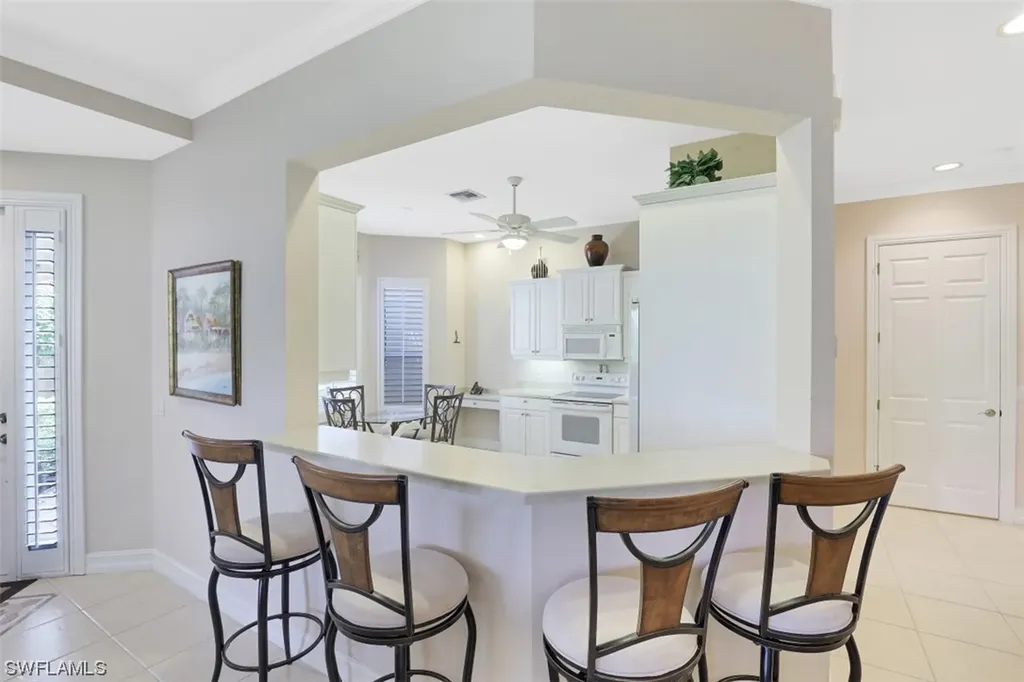 5005 Maxwell Circle Naples FL 34105