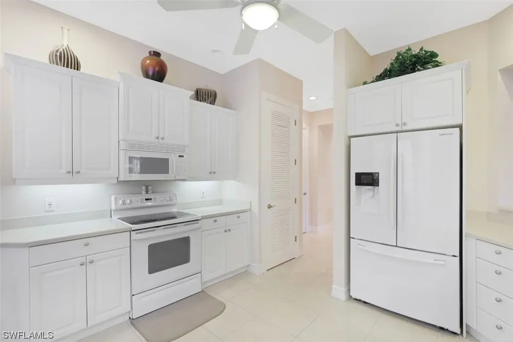 5005 Maxwell Circle Naples FL 34105