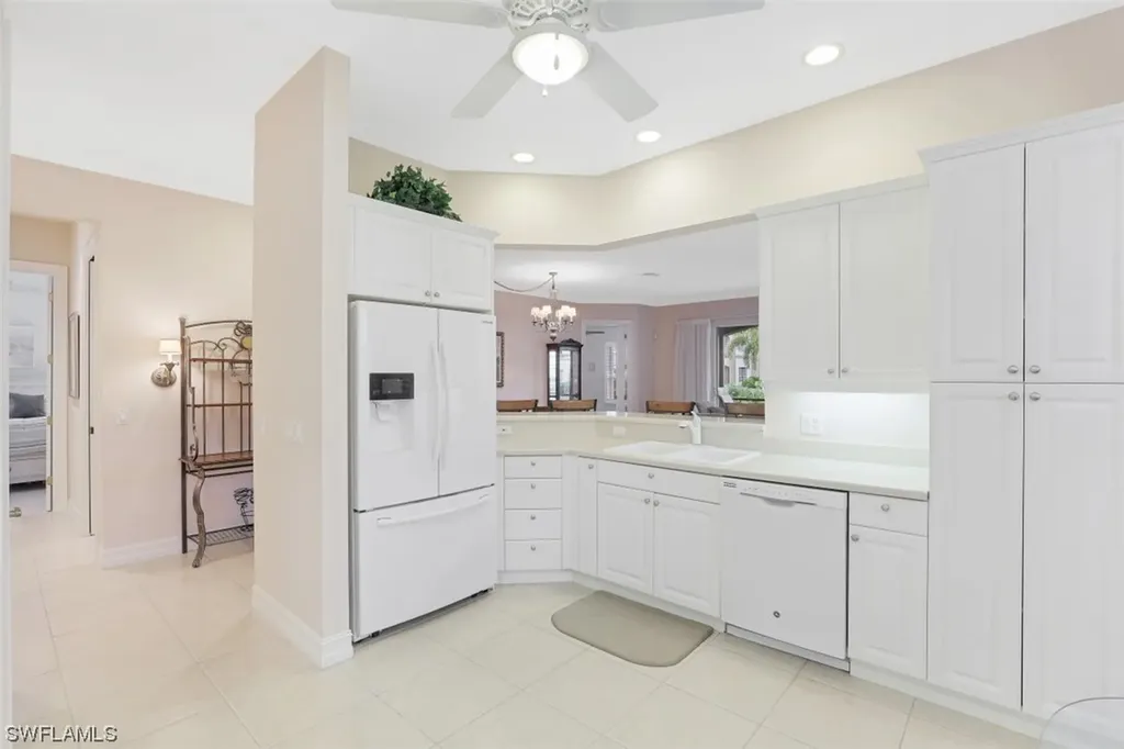 5005 Maxwell Circle Naples FL 34105