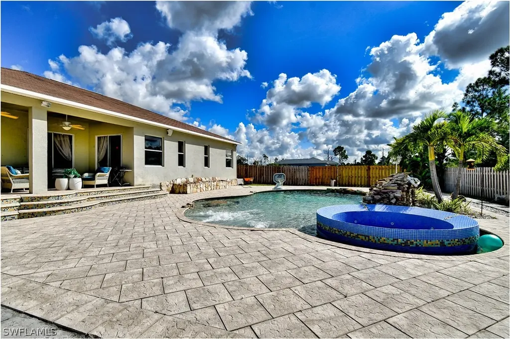 2611 20th Street W Lehigh Acres FL 33971