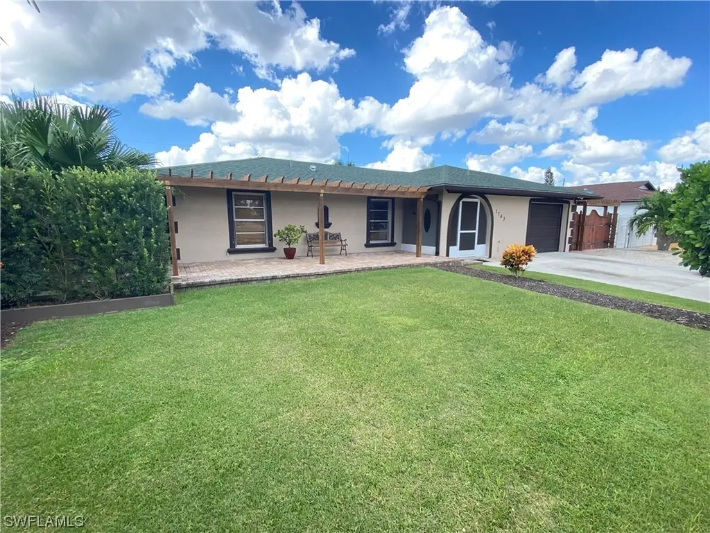 1743 53rd Lane SW Naples FL 34116