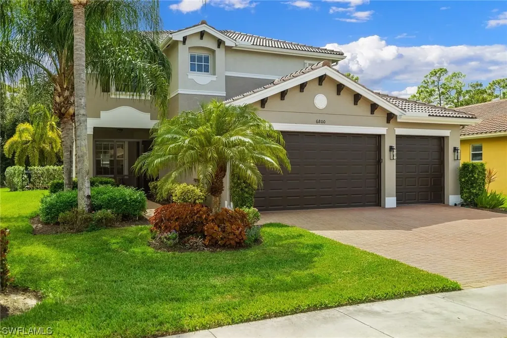 Naples FL, 6800 Del Mar Terrace
