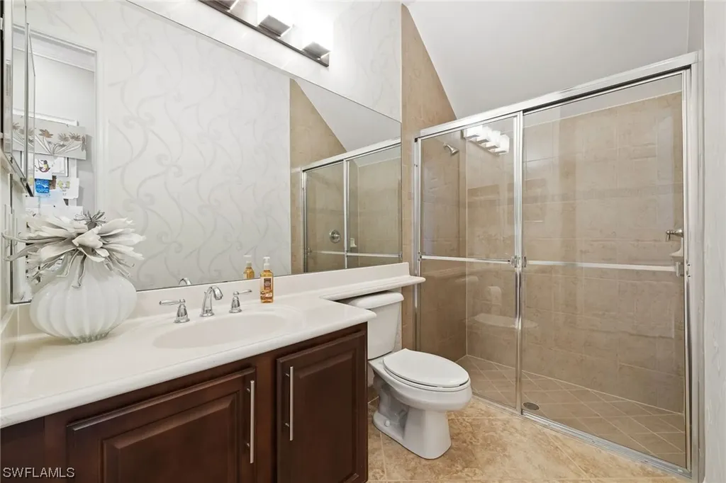 6800 Del Mar Terrace Naples FL 34105