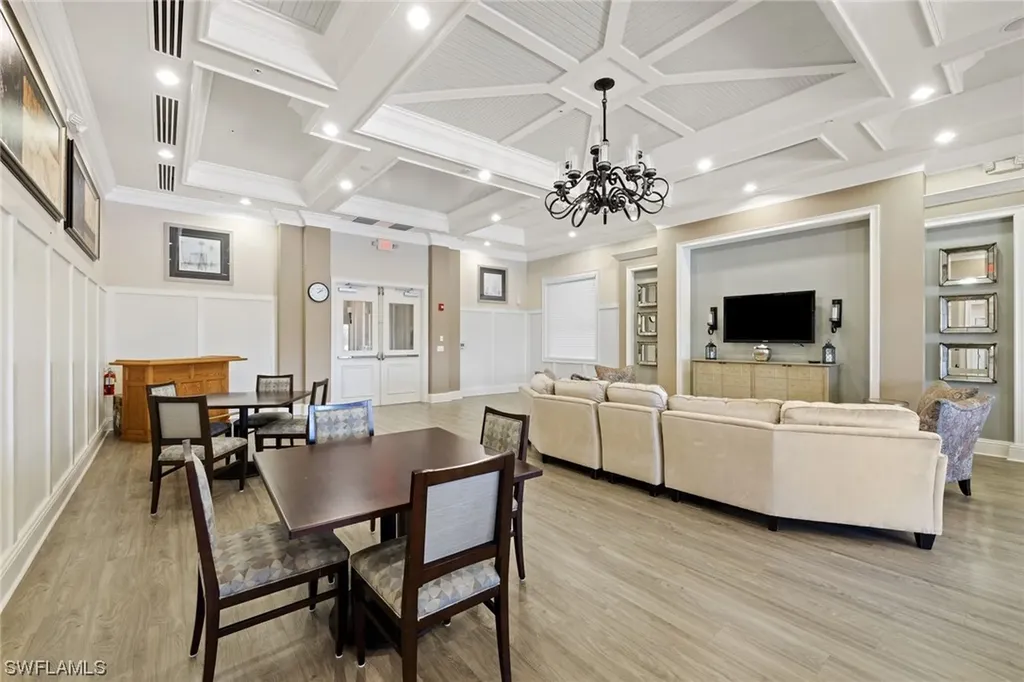 6800 Del Mar Terrace Naples FL 34105