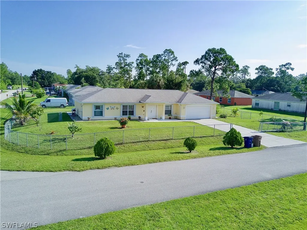 1900 Whitman Avenue Lehigh Acres FL 33972