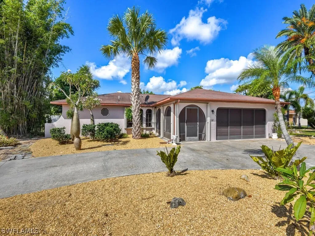 4118 SE 10th Place Cape Coral FL 33904