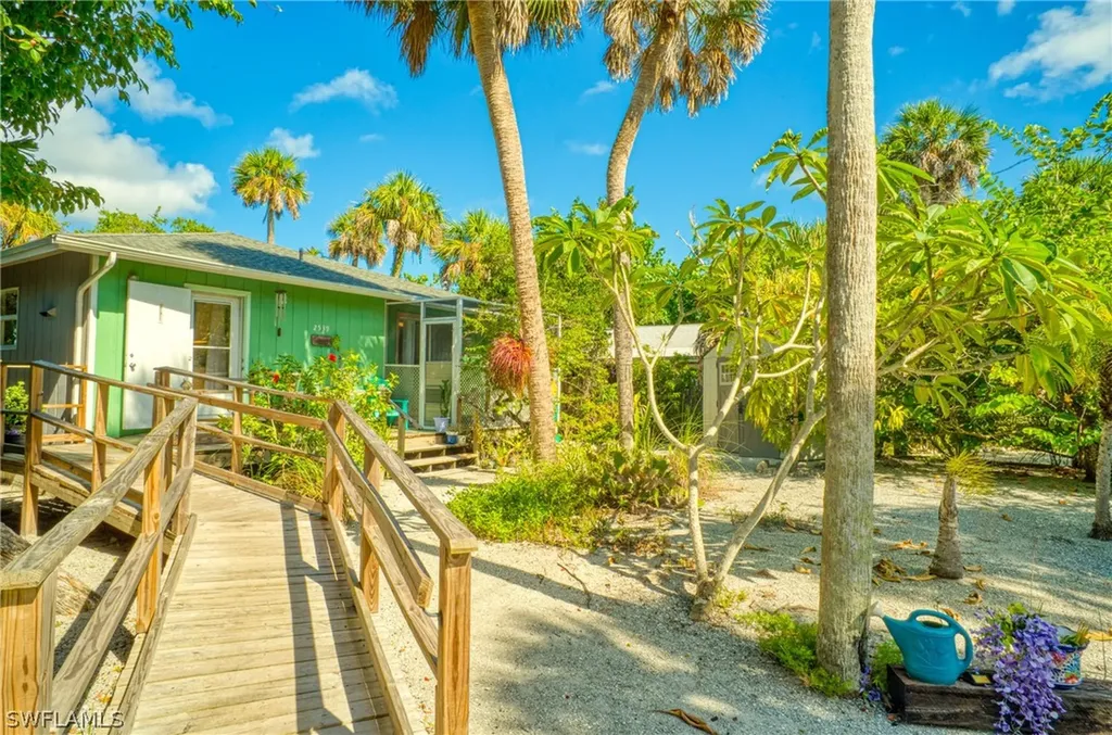 2539 Coconut Drive Sanibel FL 33957