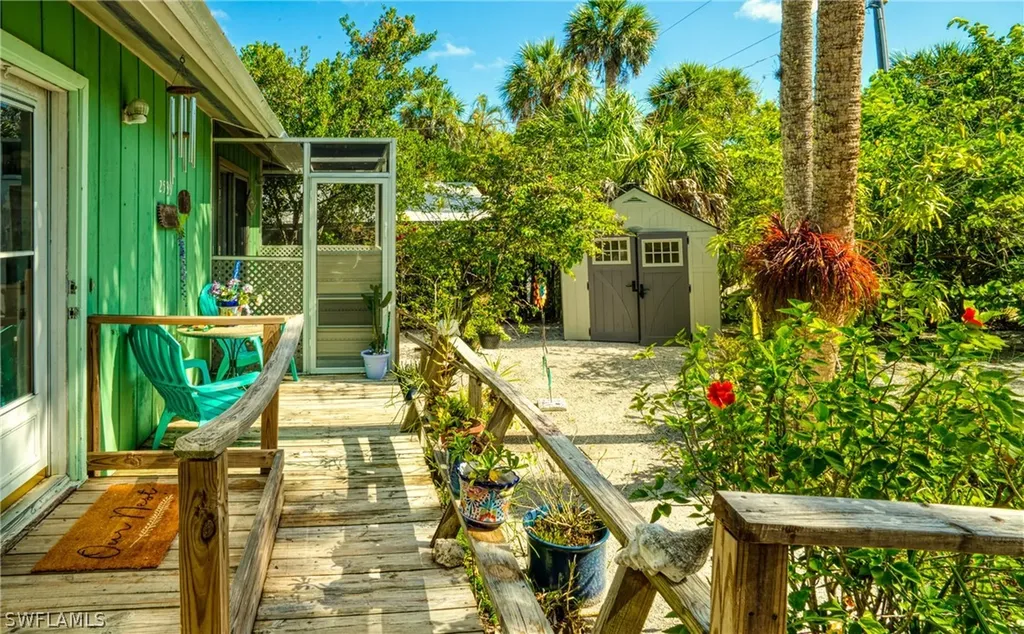 2539 Coconut Drive Sanibel FL 33957