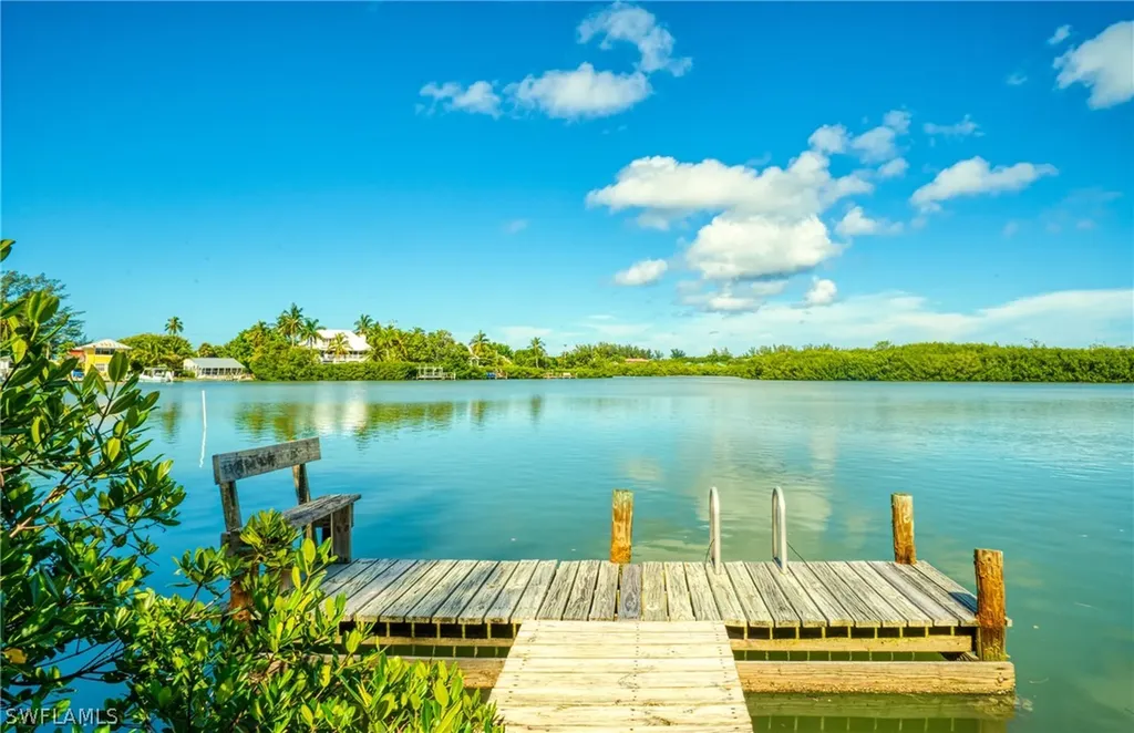 2539 Coconut Drive Sanibel FL 33957
