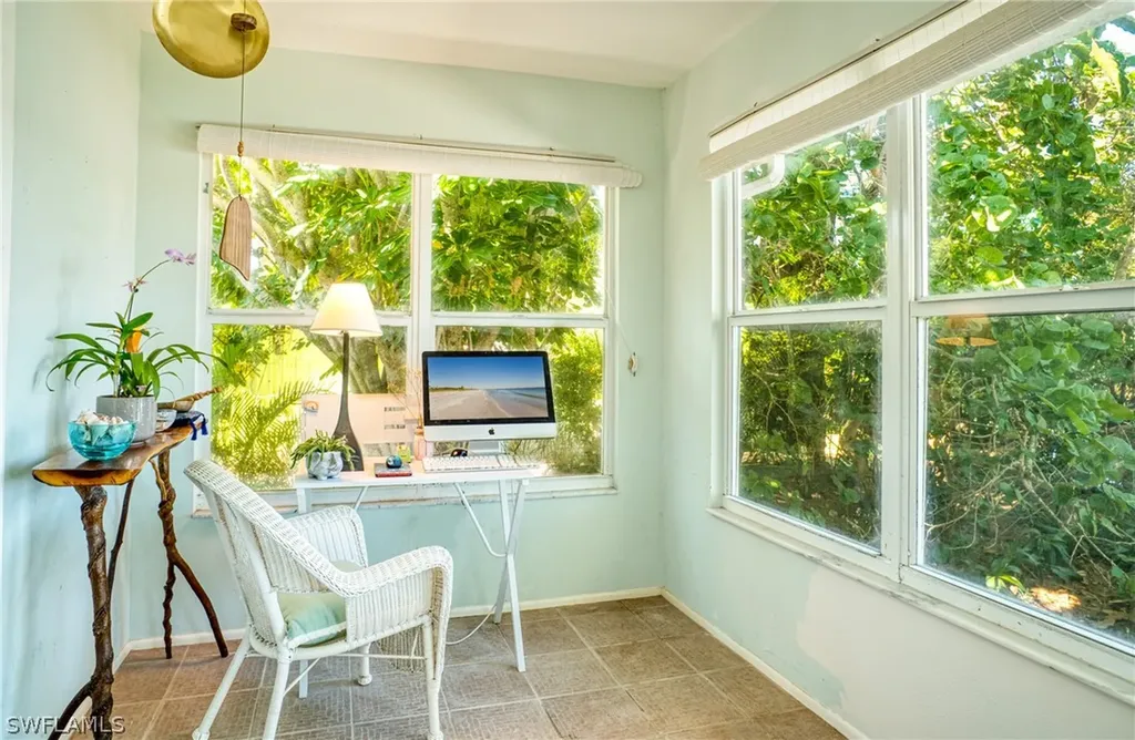 2539 Coconut Drive Sanibel FL 33957