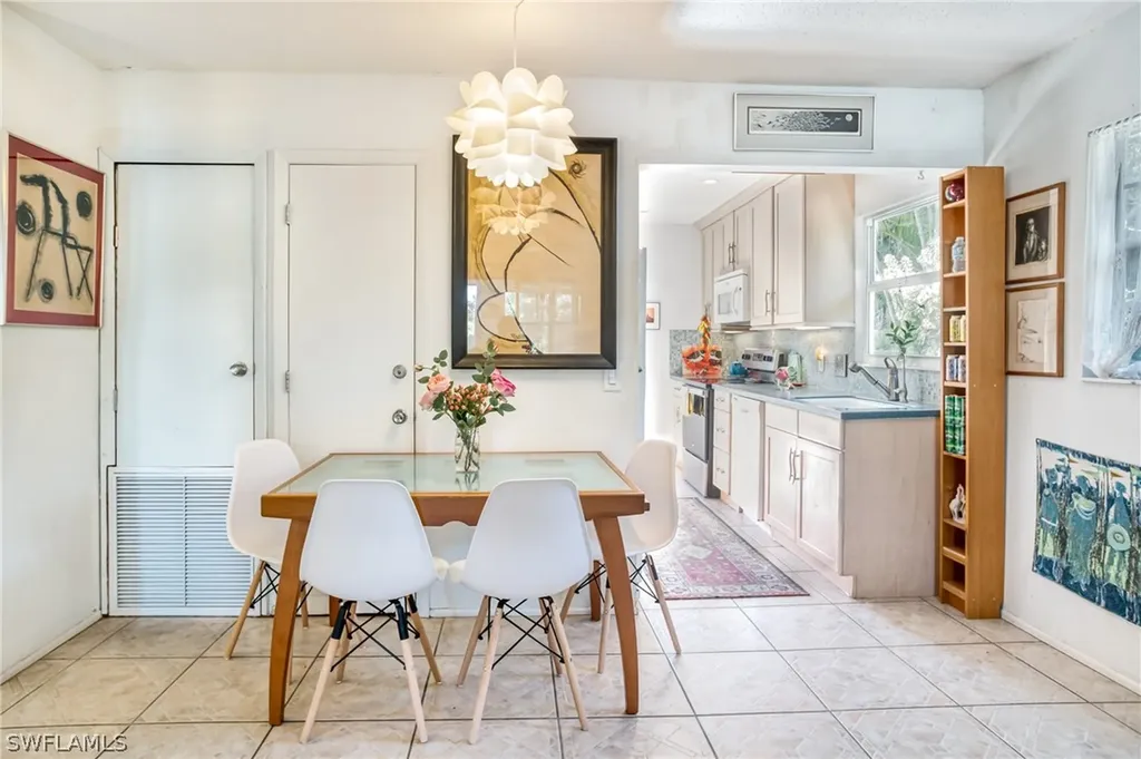 2539 Coconut Drive Sanibel FL 33957