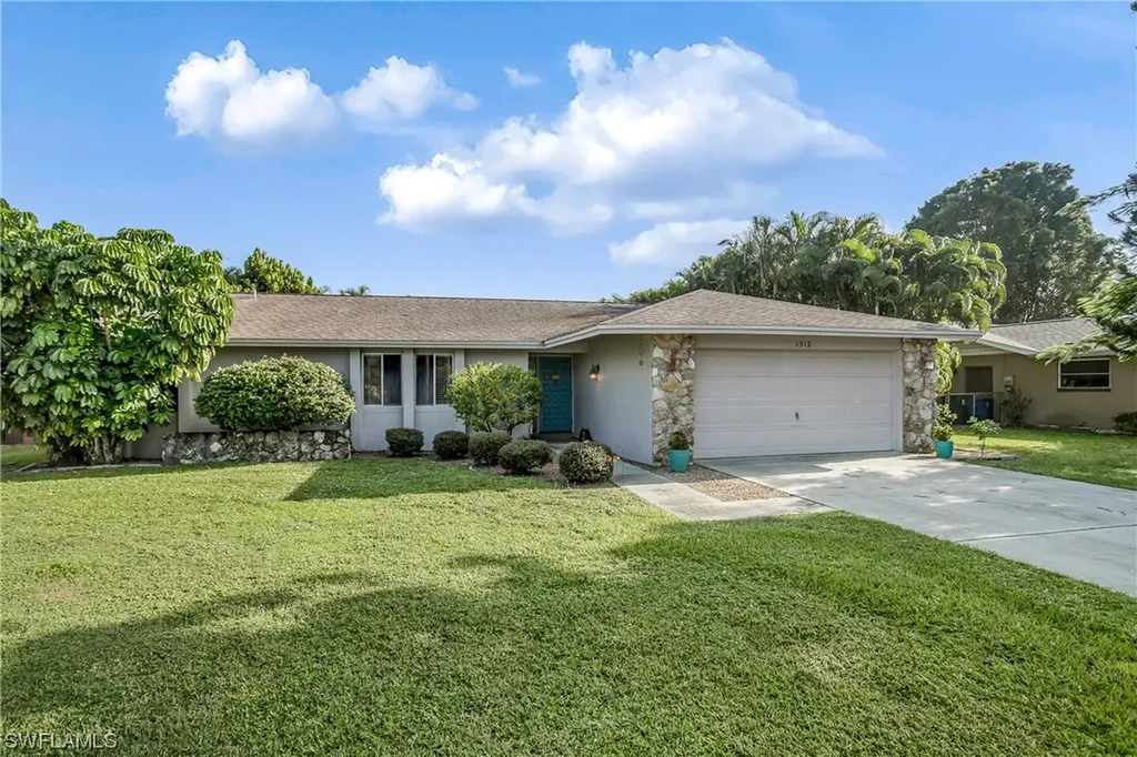 1512 Cranville Square Fort Myers FL 33919