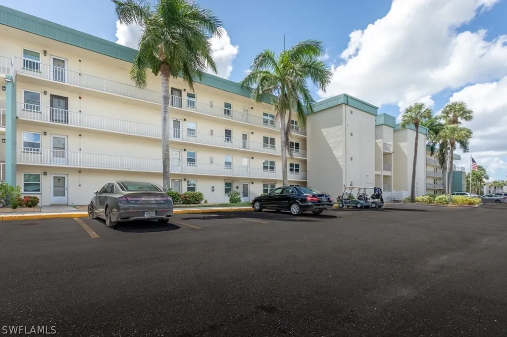 1660 Pine Valley Drive Fort Myers FL 33907