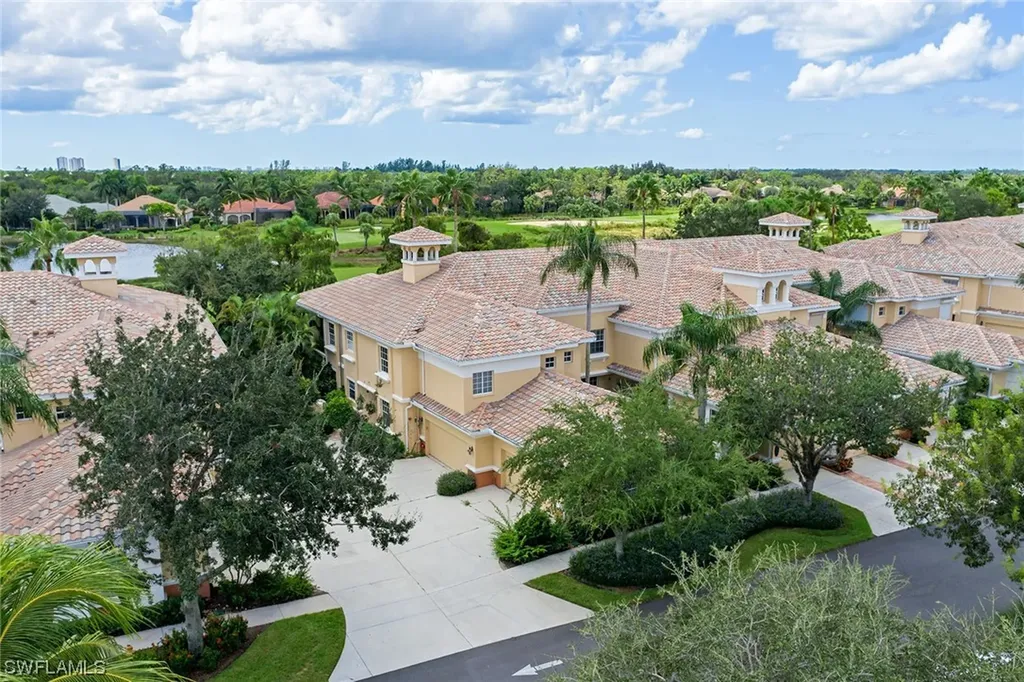 3950 Deer Crossing Court Naples FL 34114