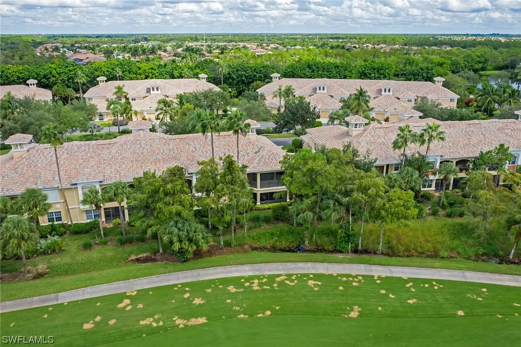 3950 Deer Crossing Court Naples FL 34114