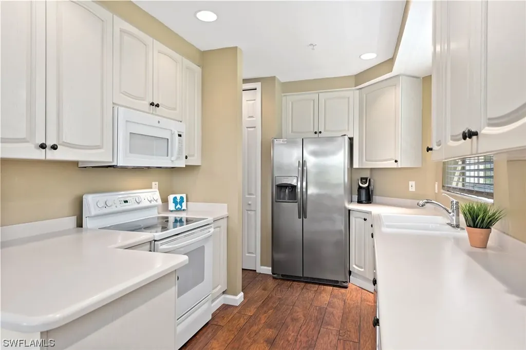 3950 Deer Crossing Court Naples FL 34114