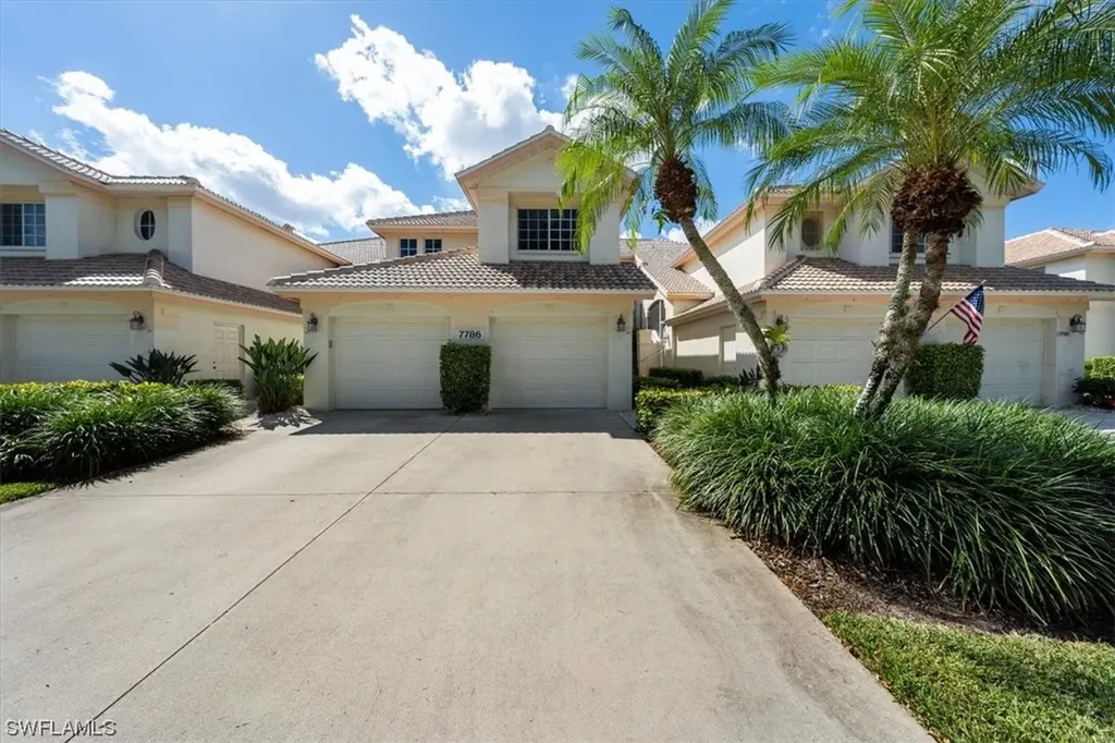 Naples FL, 7786 Gardner Drive, Unit 202
