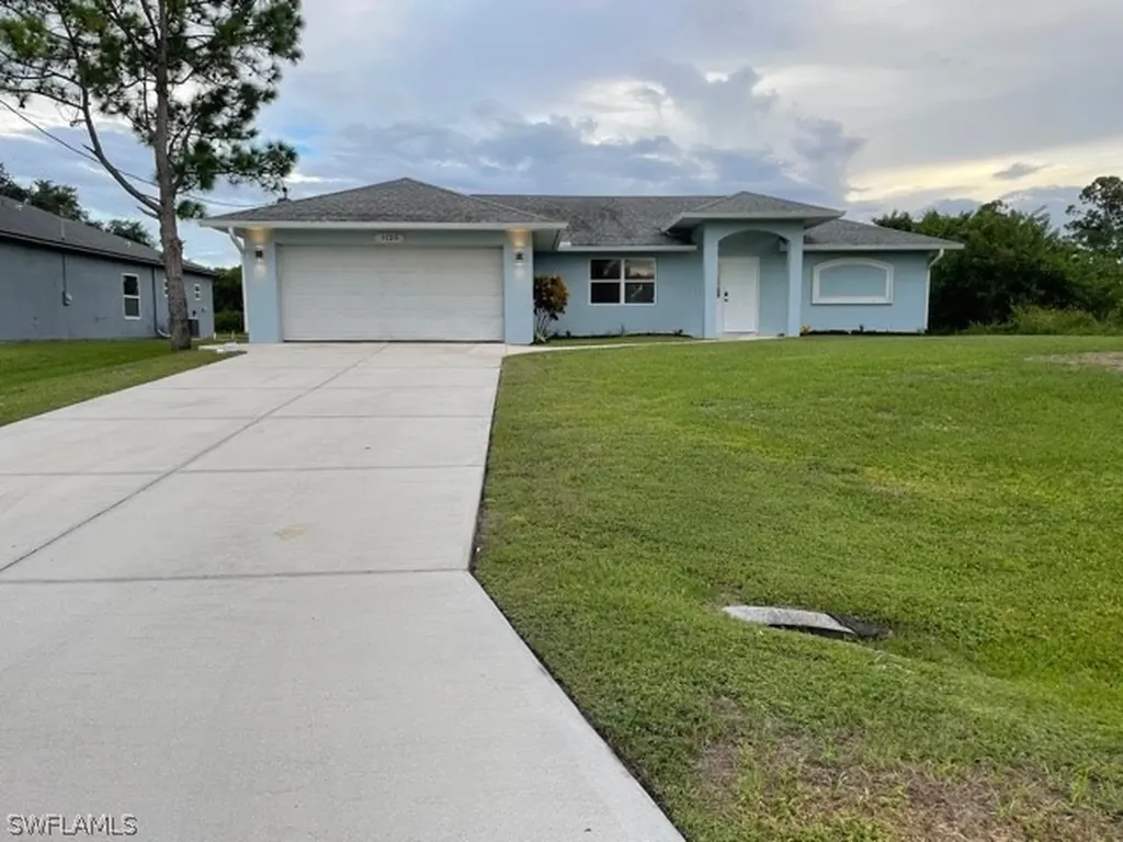 1120 Bermar Street Fort Myers FL 33913