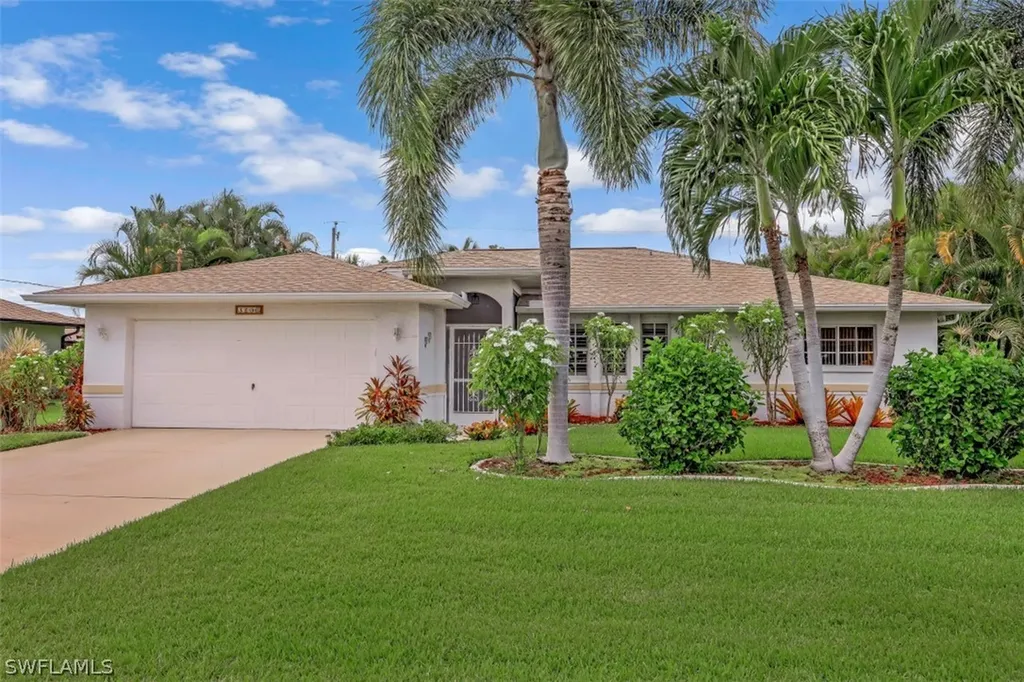 3106 SE 8th Place Cape Coral FL 33904