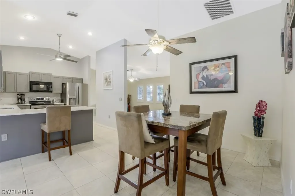 3106 SE 8th Place Cape Coral FL 33904