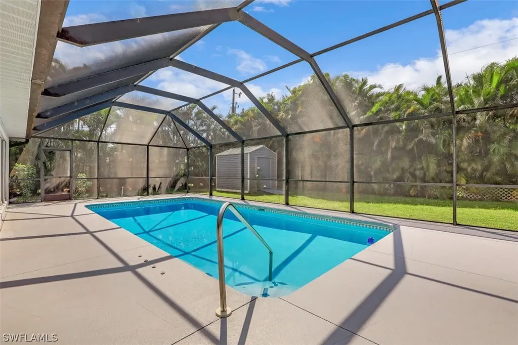 3106 SE 8th Place Cape Coral FL 33904
