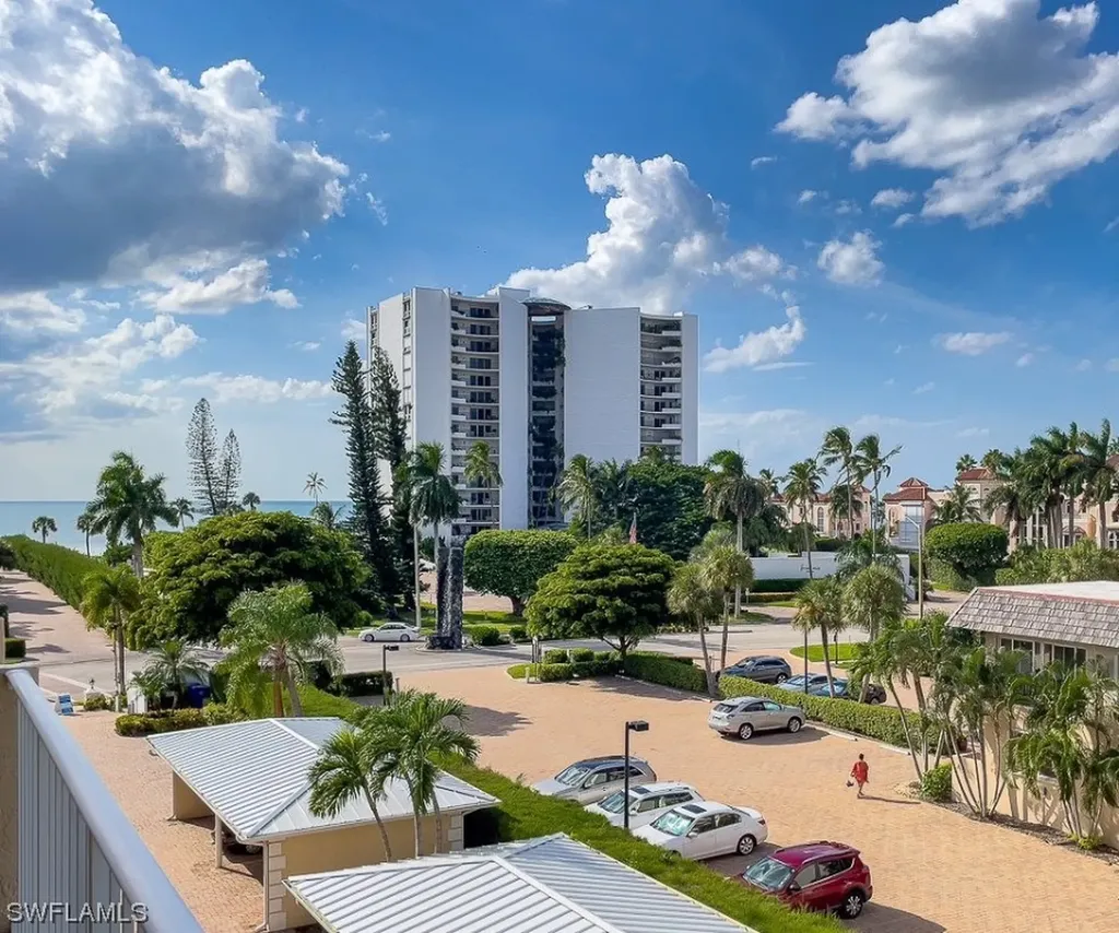 3450 Gulf Shore Boulevard N Naples FL 34103