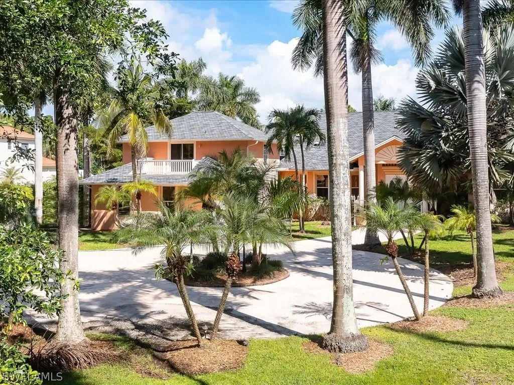 5791 Shady Oaks Lane Naples FL 34119