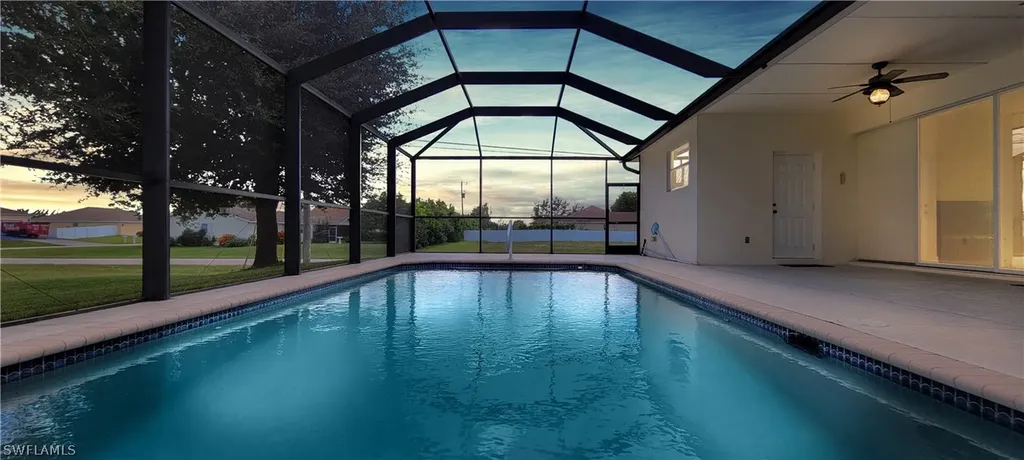 1323 NE 6th Avenue Cape Coral FL 33909