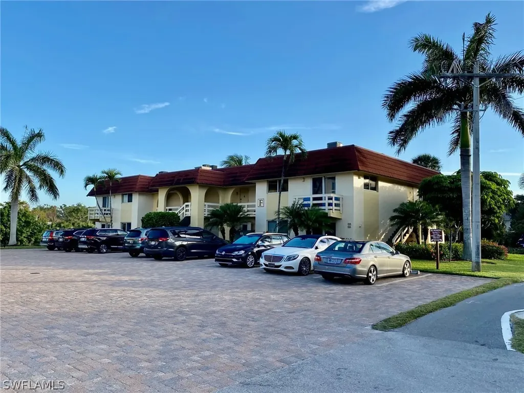 1610 Middle Gulf Drive Sanibel FL 33957