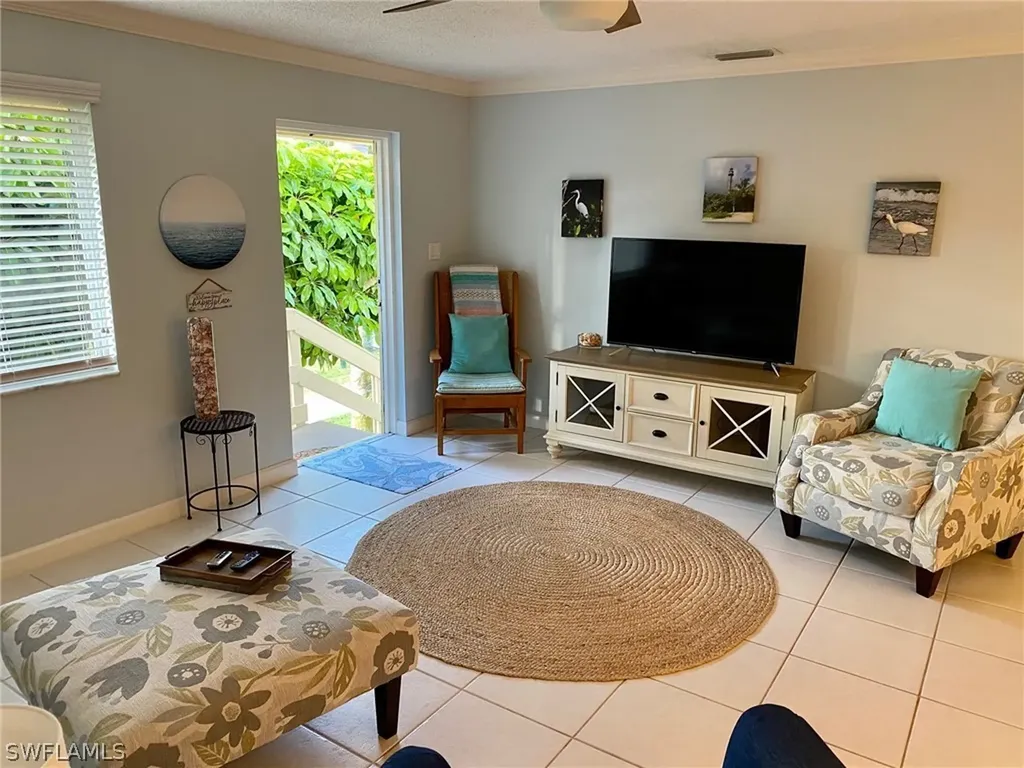 1610 Middle Gulf Drive Sanibel FL 33957