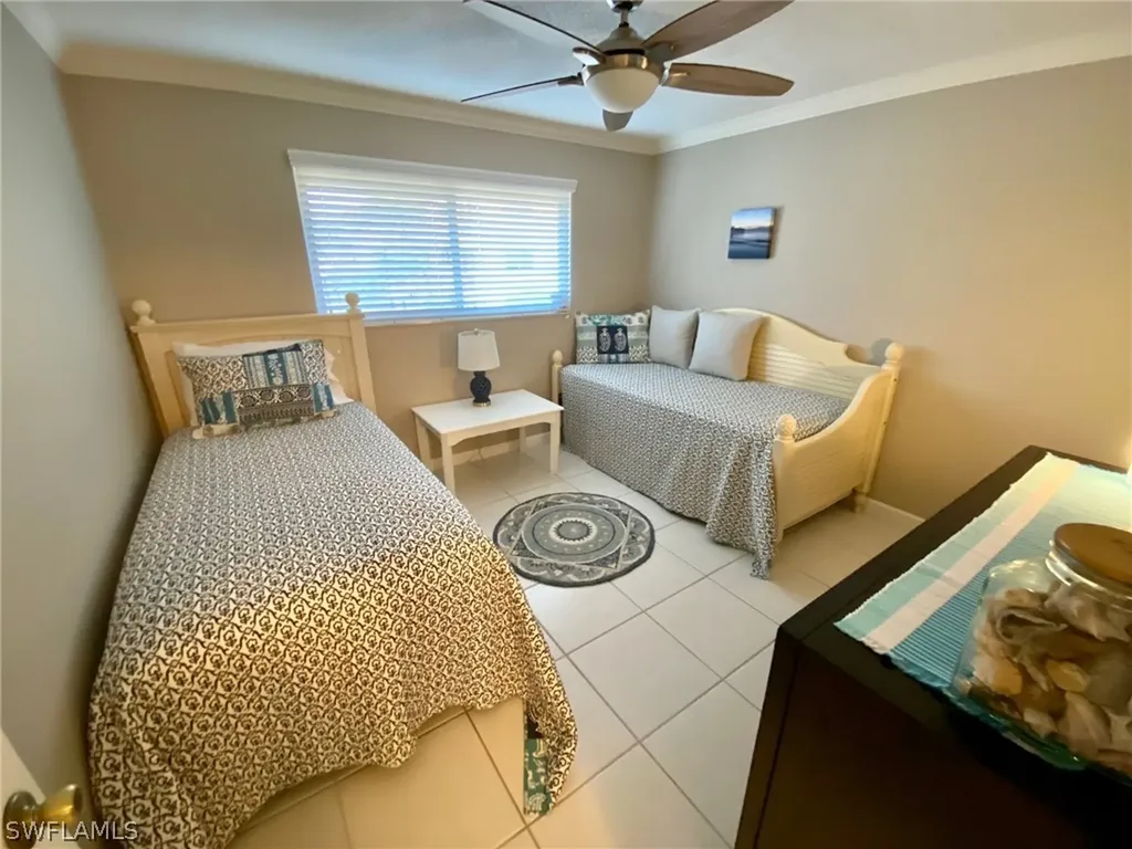 1610 Middle Gulf Drive Sanibel FL 33957