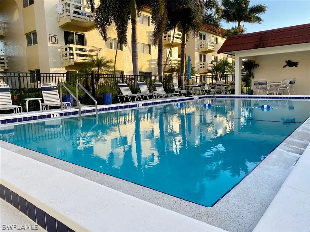 1610 Middle Gulf Drive Sanibel FL 33957