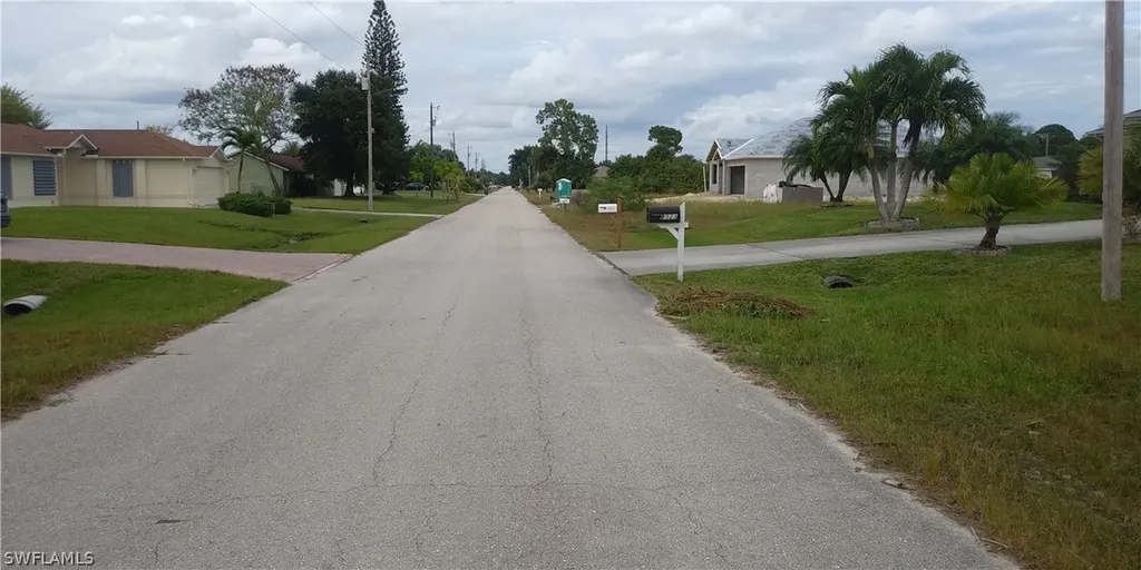 2518 NE 7th Avenue Cape Coral FL 33909