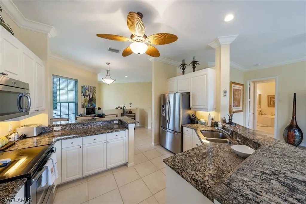 1229 Egrets Landing Naples FL 34108