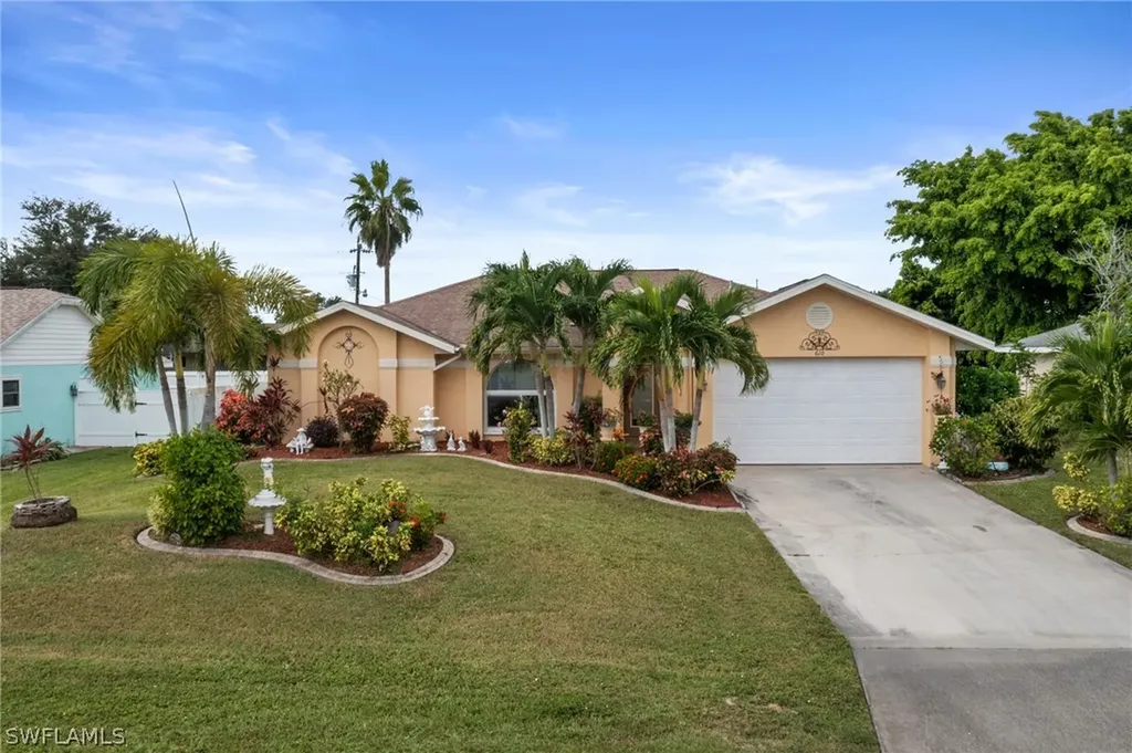 610 SE 2nd Avenue Cape Coral FL 33990