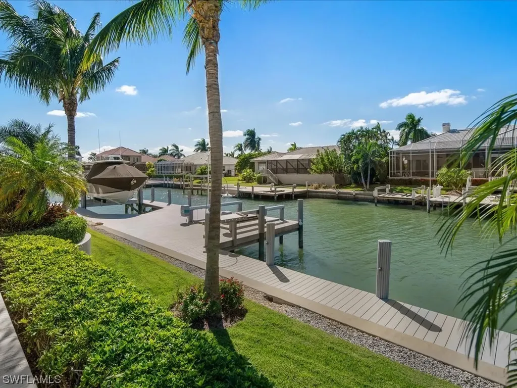 813 Magnolia Court Marco Island FL 34145
