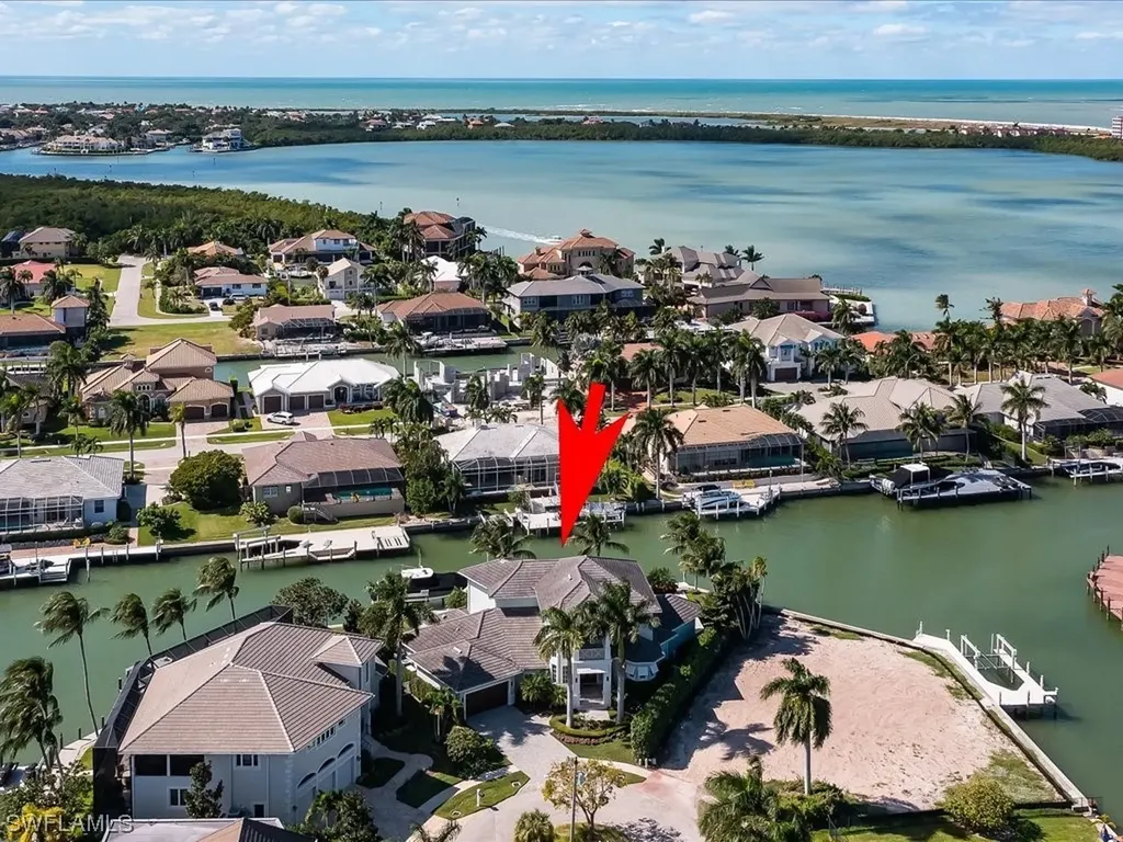 813 Magnolia Court Marco Island FL 34145