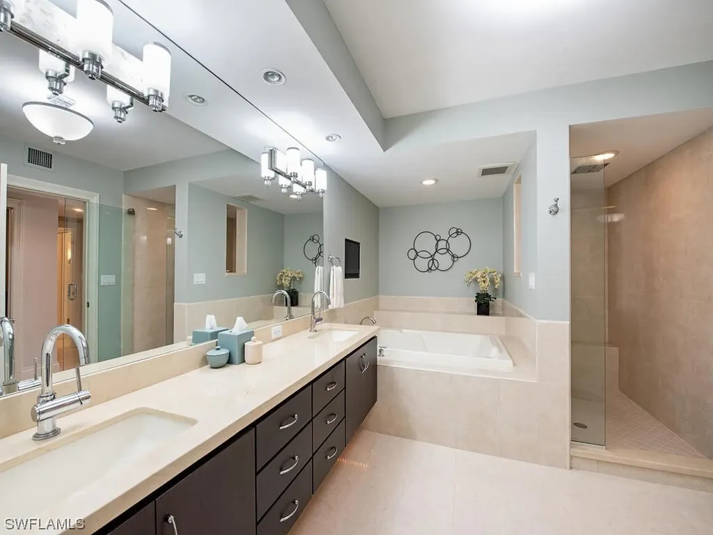 4051 Gulf Shore Boulevard N Naples FL 34103