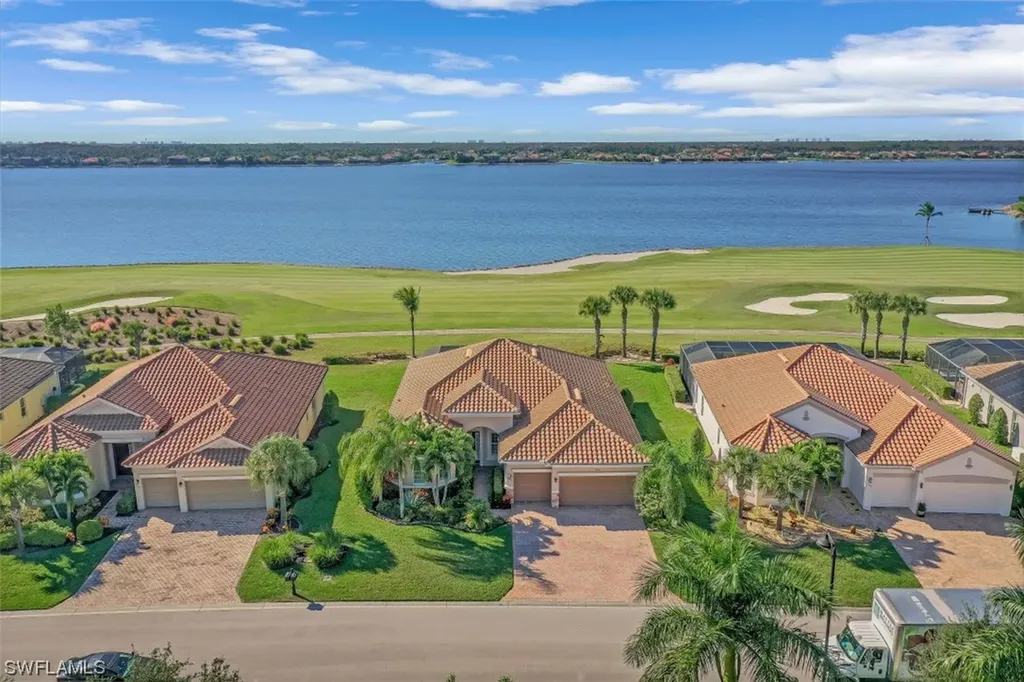 9005 Quarry Drive Naples FL 34120