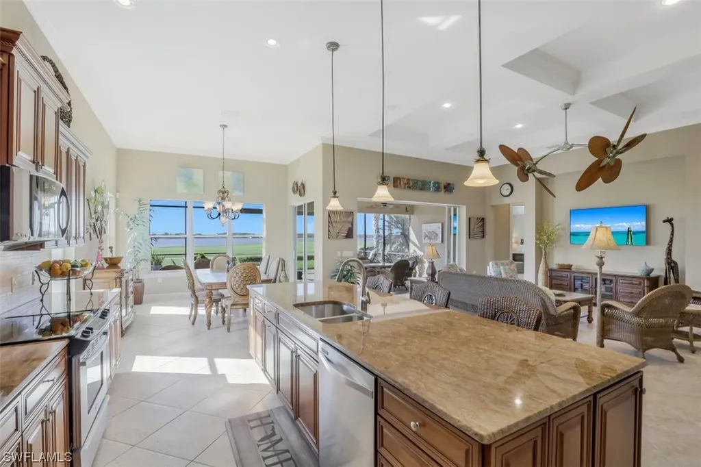 9005 Quarry Drive Naples FL 34120