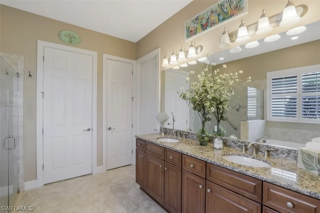9005 Quarry Drive Naples FL 34120