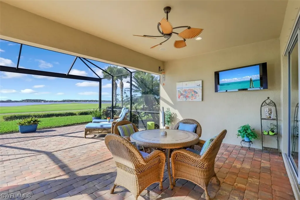 9005 Quarry Drive Naples FL 34120